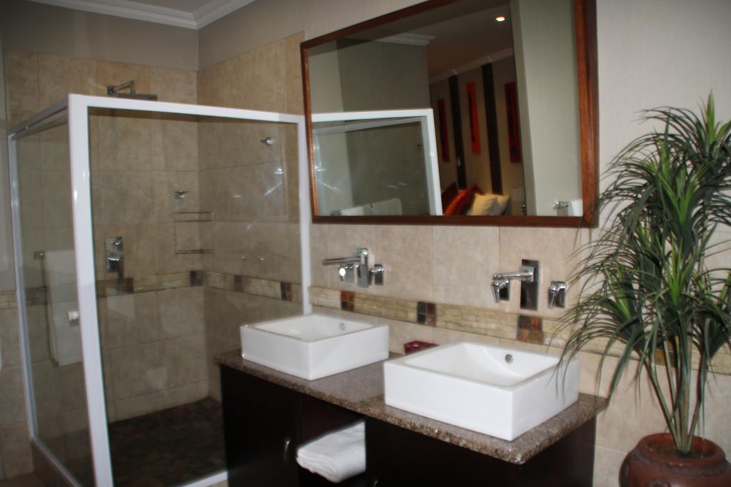 האזיביו Bubezi Guest House חדר תמונה
